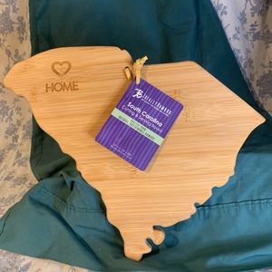 NWT Bamboo South Carolina Shaped Cutting Board Charcuterie Cheese Serving Board